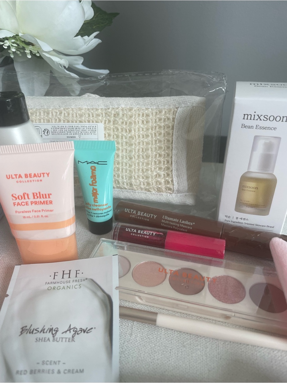 Beauty Bundle - Picture 6 of 9